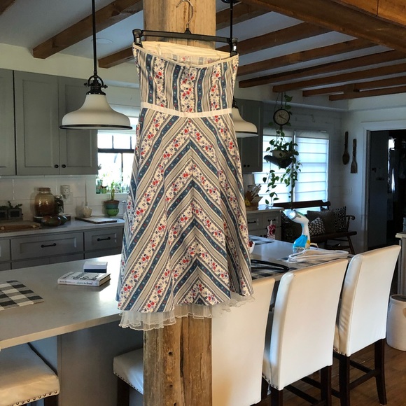 Adorable retro style fit and flair size 5 - Picture 5 of 11